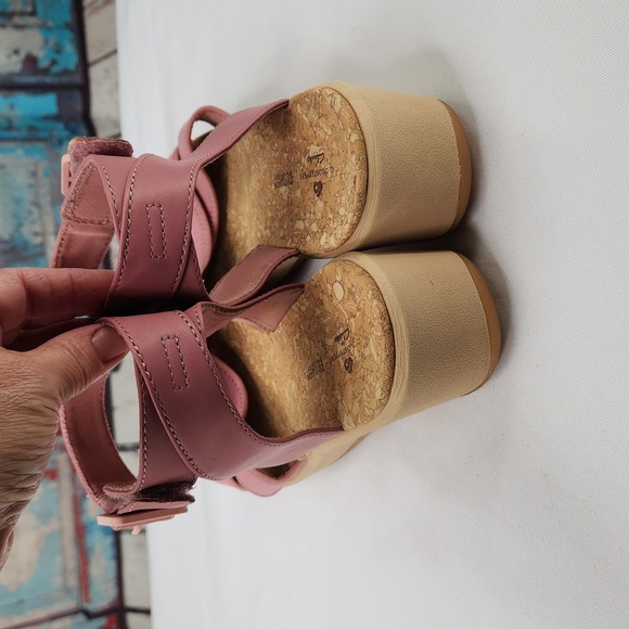 Clarks CloudsStepper Cali Coast Wedge Sandal - Picture 5 of 9